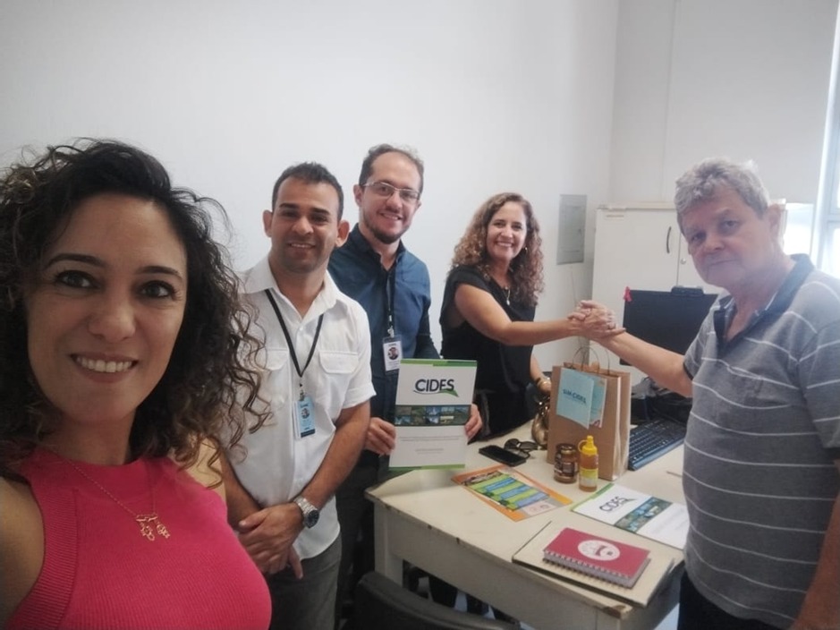 SIM CIDES participa de reunião com a Vigilância Sanitária Regional de Saúde em Uberlândia